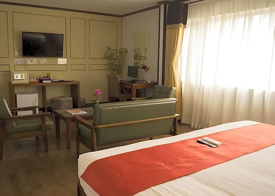 Horizon Hotel