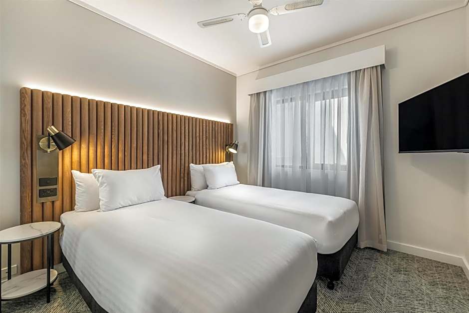 Adina Apartment Hotel Perth Barrack Plaza