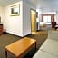 Holiday Inn Express Hotel & Suites Marion By IHG