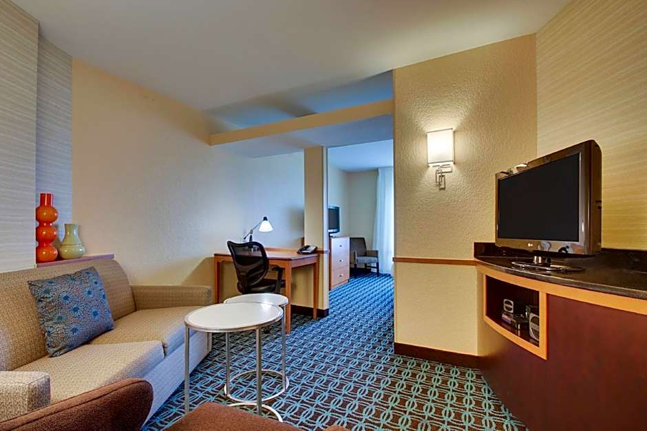 Fairfield Inn & Suites by Marriott Ottawa Starved Rock Area