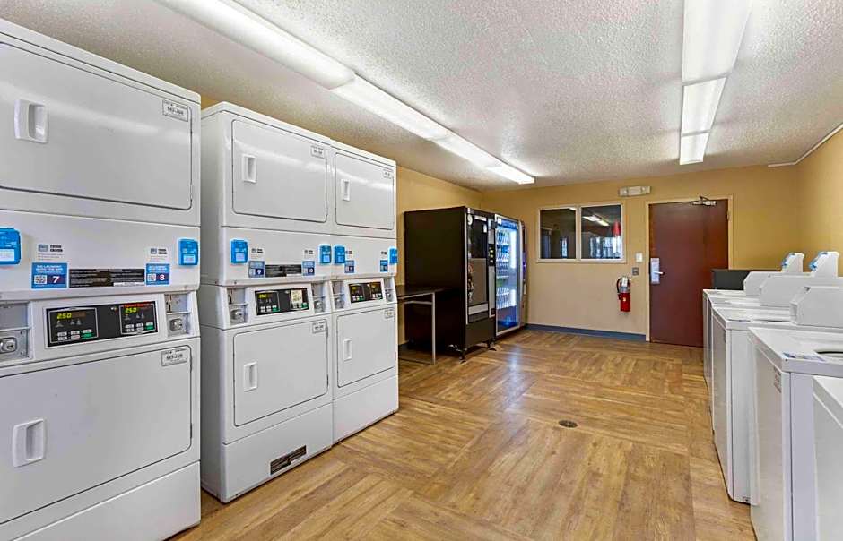 Extended Stay America Select Suites - Greenville - Airport