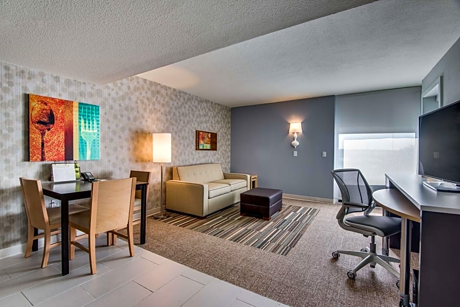 Home2 Suites by Hilton DFW Airport South/Irving