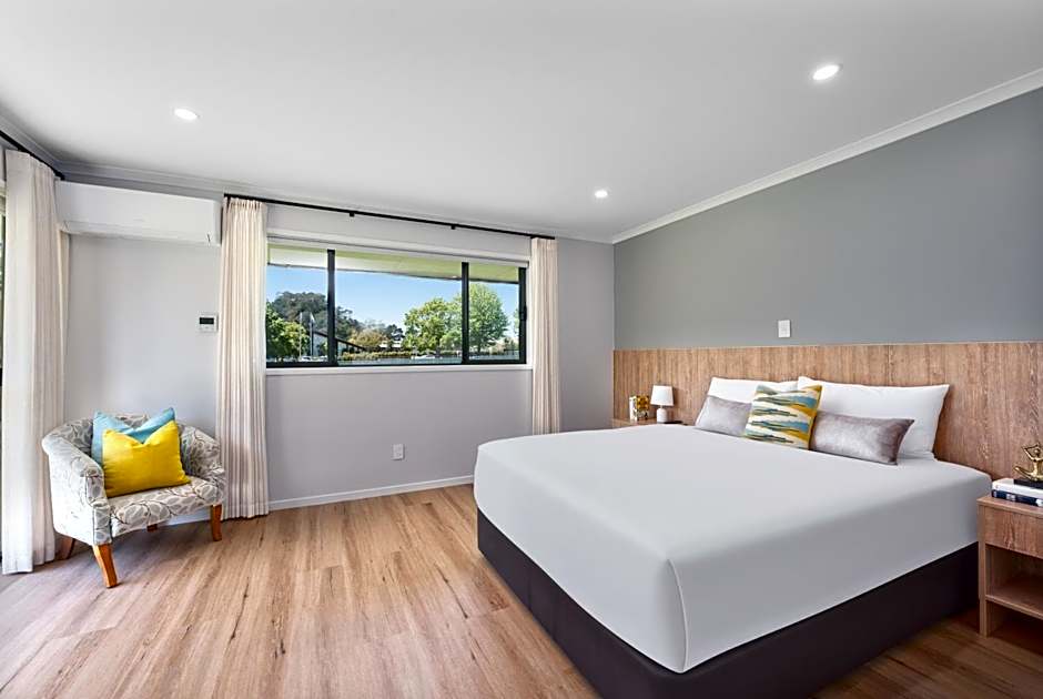 Albany Oak Motel