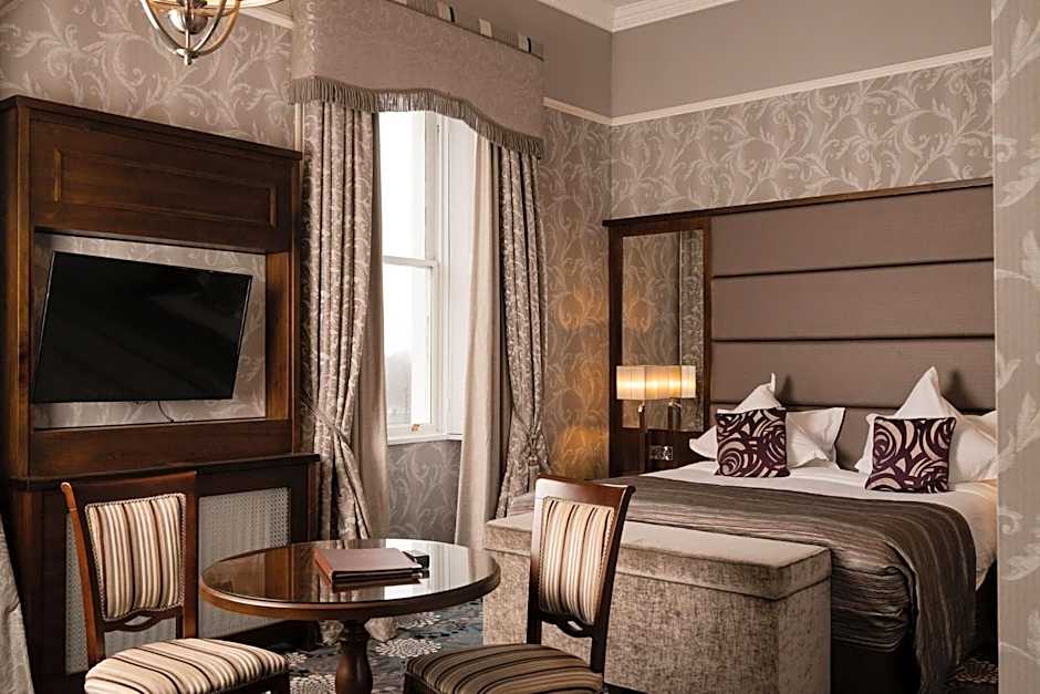 Manor House Country Hotel