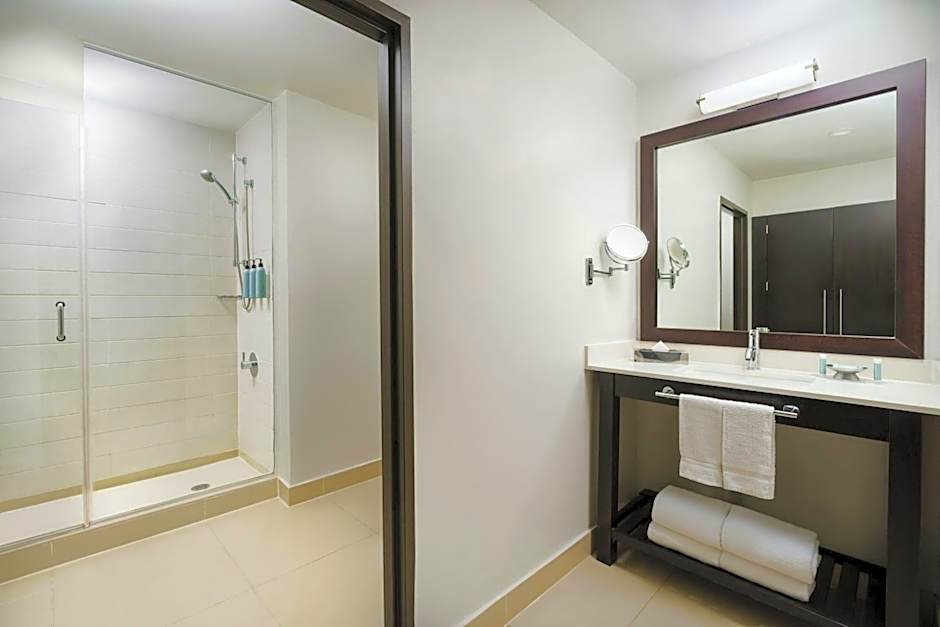 Courtyard by Marriott New York Manhattan/Times Square