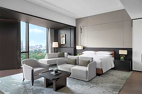 Ambassador Suite