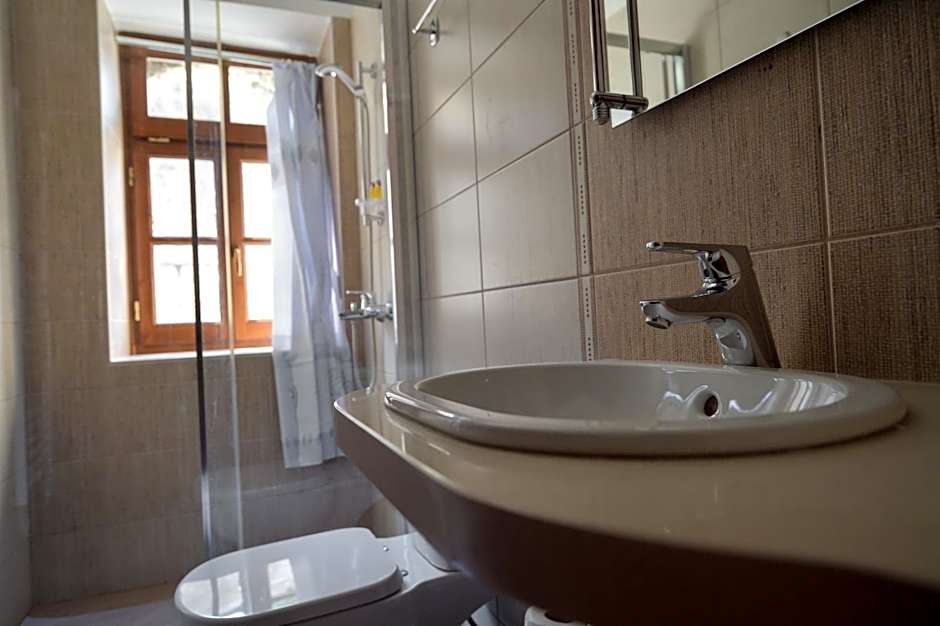 Hotel Kalemi 2