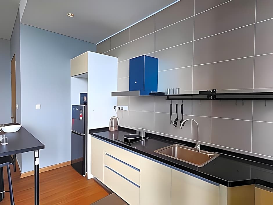 D'Pristine Suites at Medini 