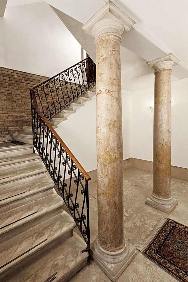 Ca' Bragadin E Carabba