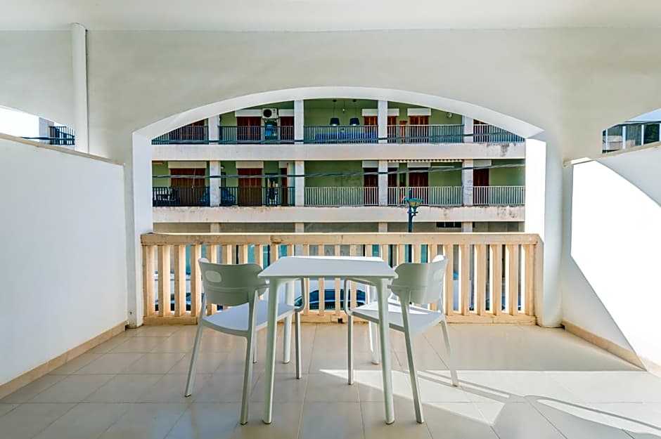 Hotel Martorell by MHR