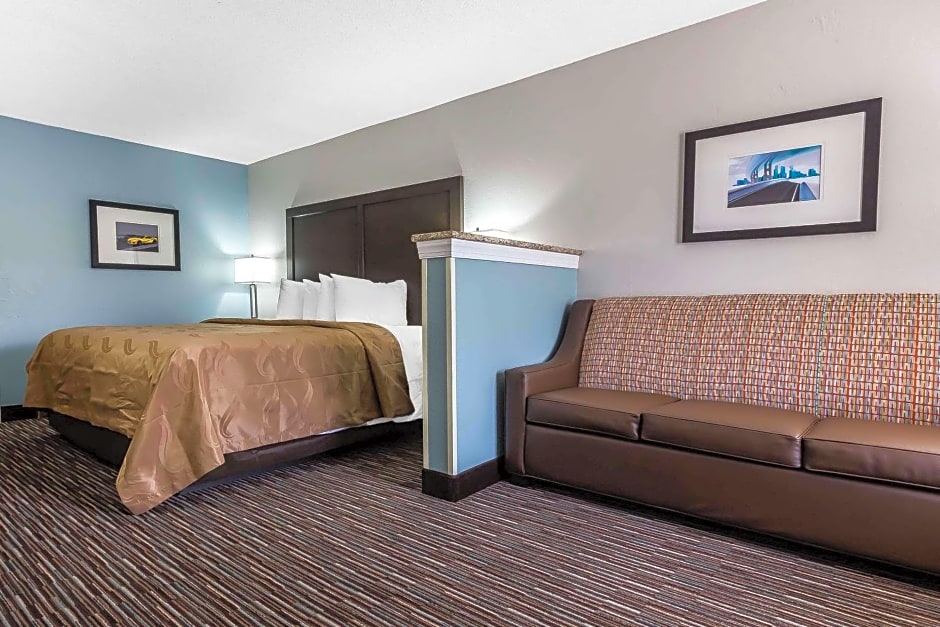 Quality Inn & Suites Mooresville-Lake Norman