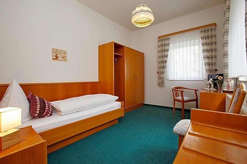 Tannmühle Hotel und Restaurant GmbH