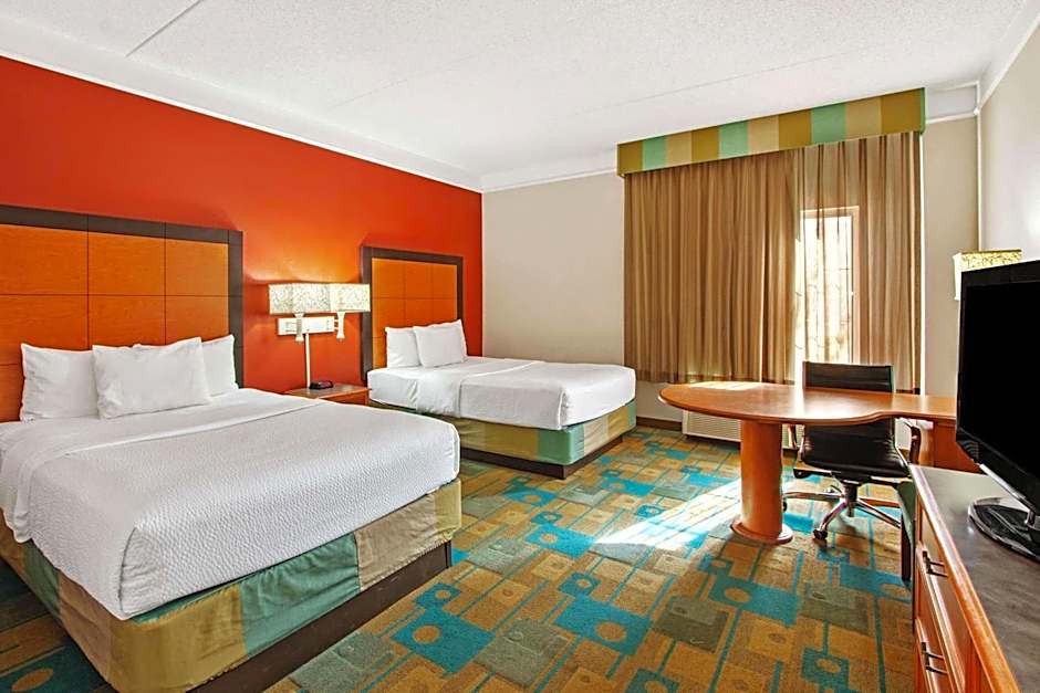 La Quinta Inn & Suites by Wyndham Albuquerque West