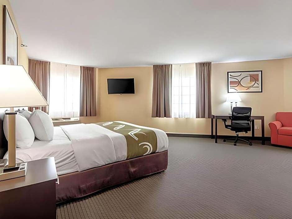 Quality Inn & Suites Lincoln North