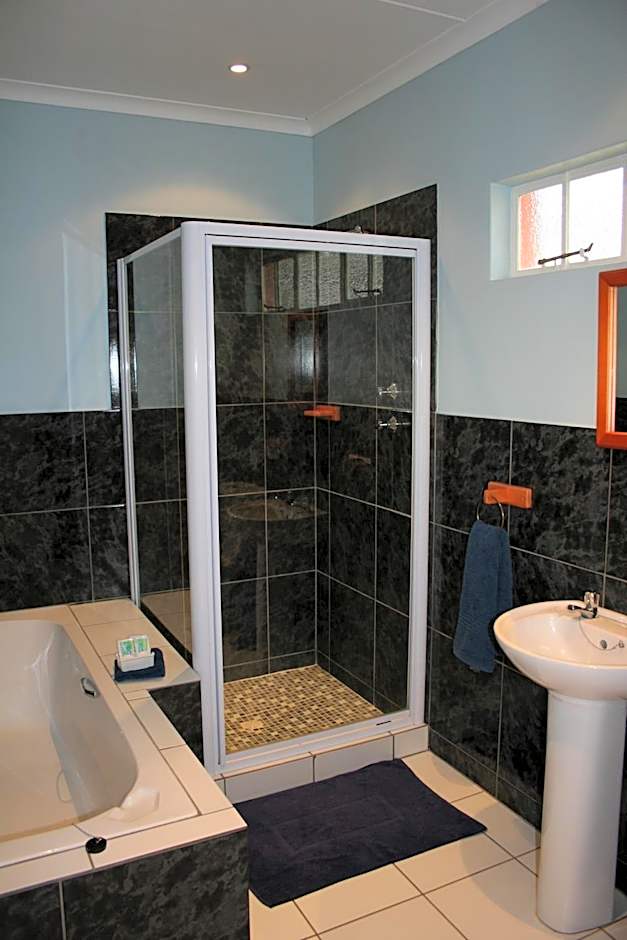 The Manderson Hotel and Conference Centre