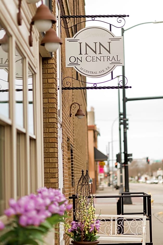 Inn On Central