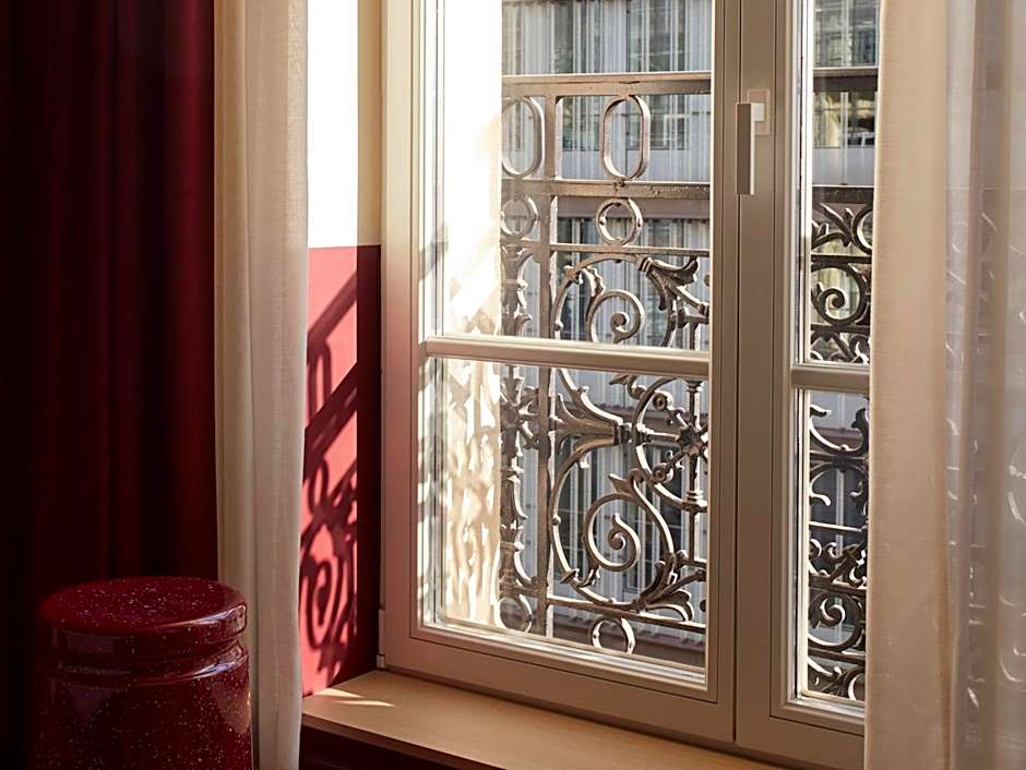 Numa Paris Champs-Élysées