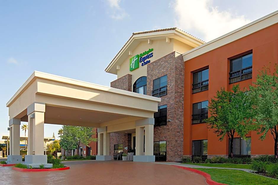 Holiday Inn Express Hotel & Suites Atascadero By IHG