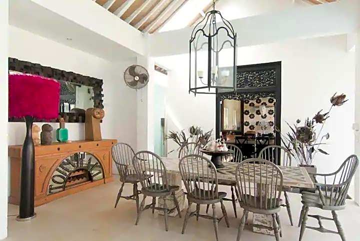 Villa Seminyak 6 Bedrooms