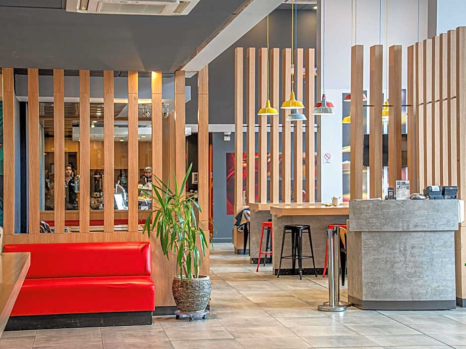 Ibis Iquique