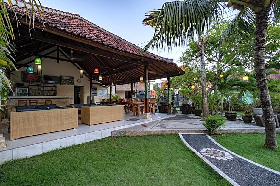 Taos House Lembongan By DeWizZ Management