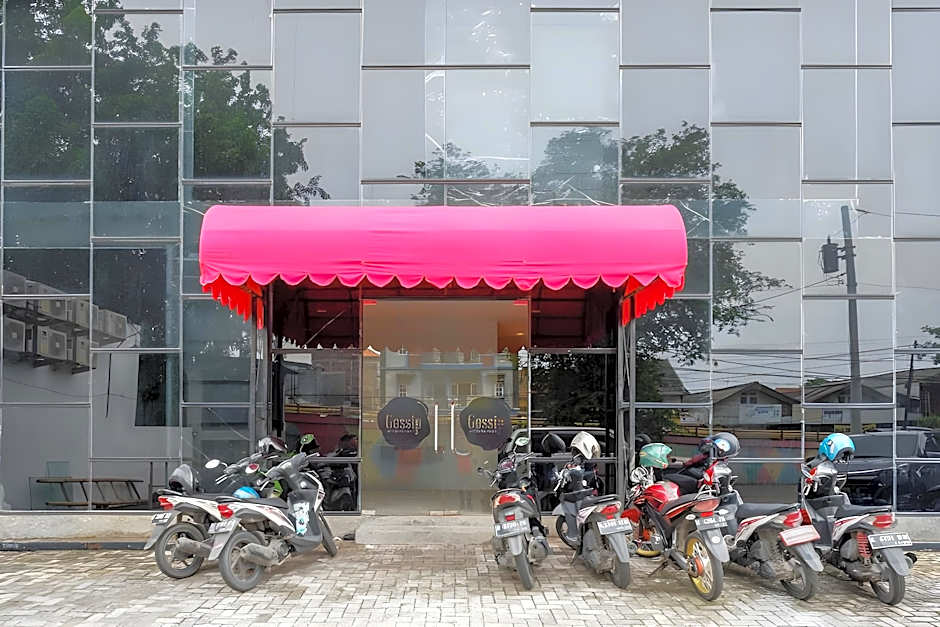 RedDoorz @ Jalan Kartini Semarang