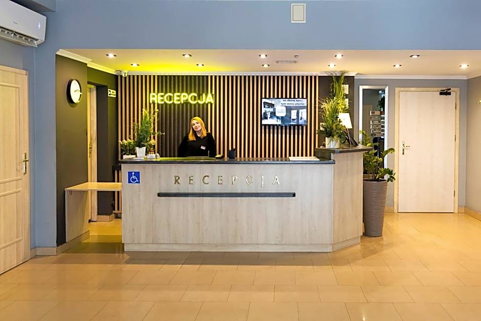 Hit Hotel