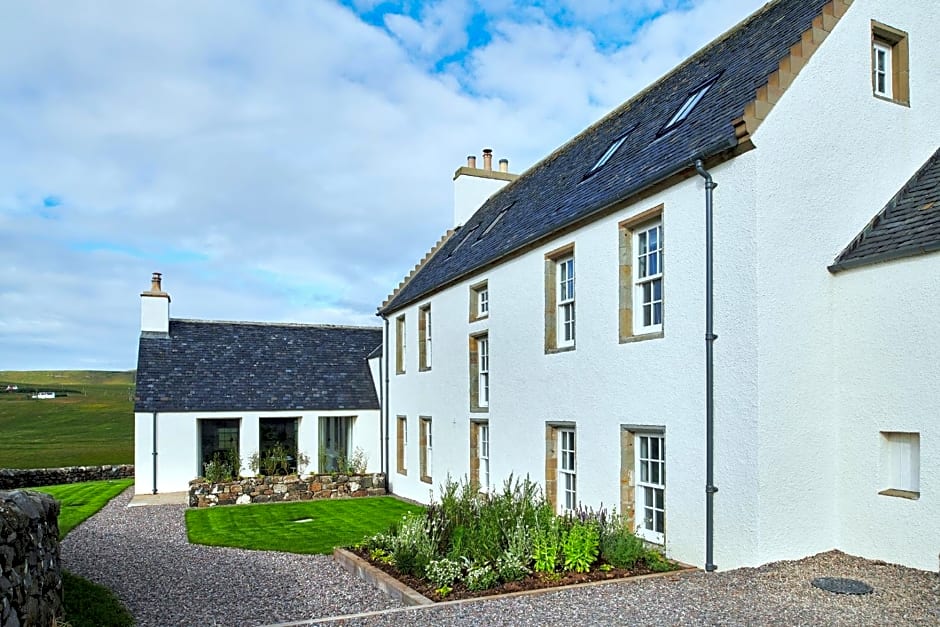 Monkstadt 1745 Restaurant with Rooms