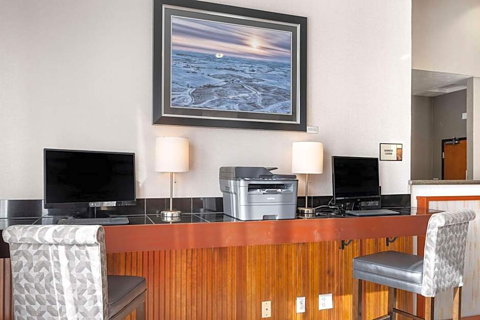 Best Western Wheatland Inn
