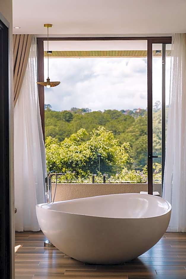 Zen Valley Dalat Resort