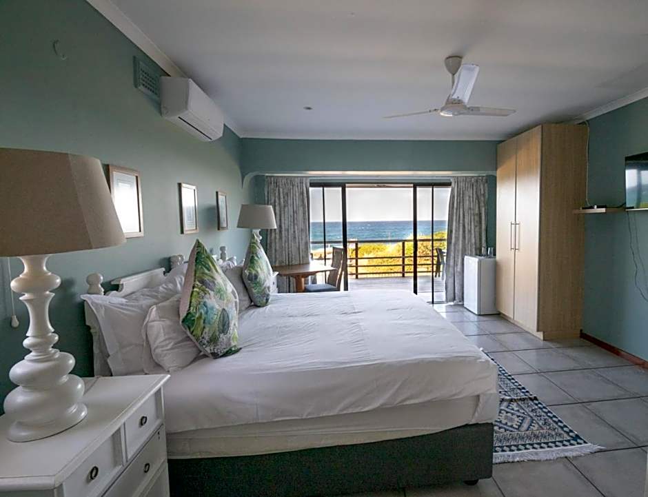 Glenashley Beach Accommodation - B&B and Backpackers