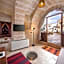 Cappa Via Cave Hotel