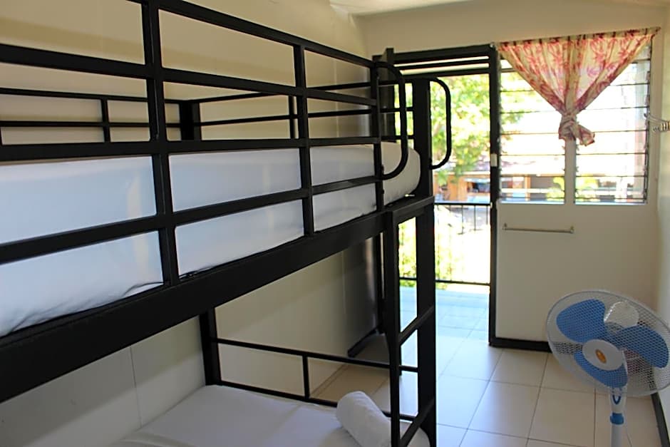 Bamboo Backpackers Hostel