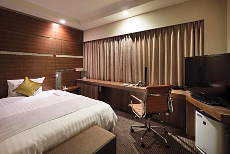Superior Double Room - Non-Smoking (2 Adult)