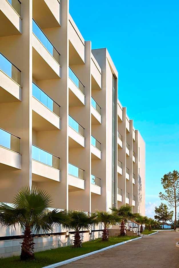 Sol Tropikal Durres