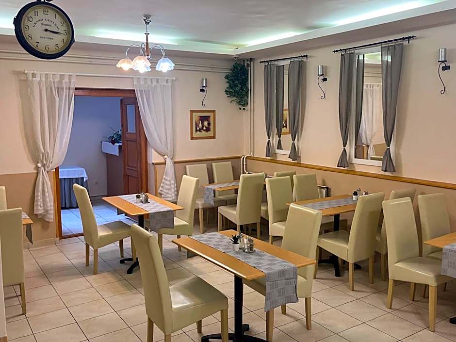 Hotel Rose City
