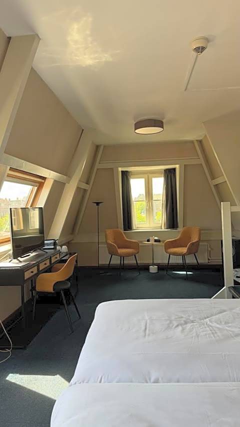 Hotel Mayflower