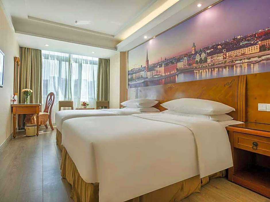 Vienna Hotel Huizhou West Lake Maidi South Road