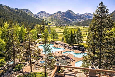 Everline Resort and Spa, Lake Tahoe