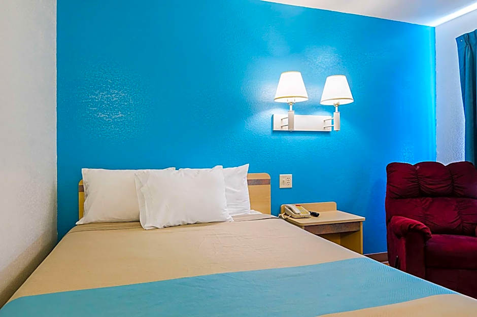Motel 6-Mitchell, SD