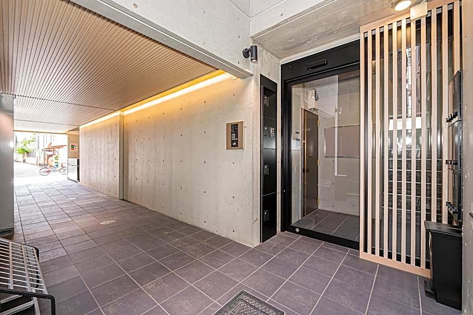67 Apt Nishishinjuku Premium