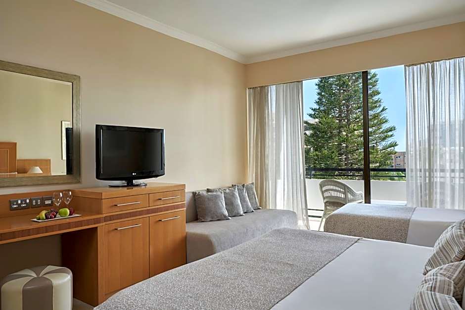 Atlantica Oasis Hotel