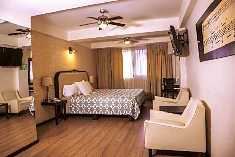 Hotel Clara Luna