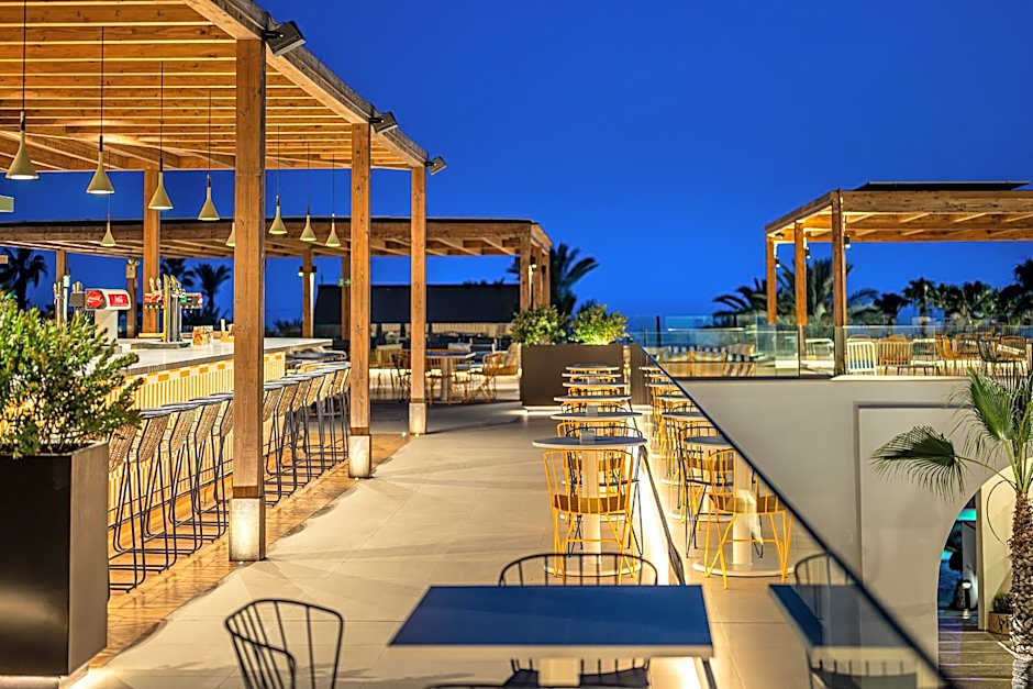Impressive Playa Granada Golf