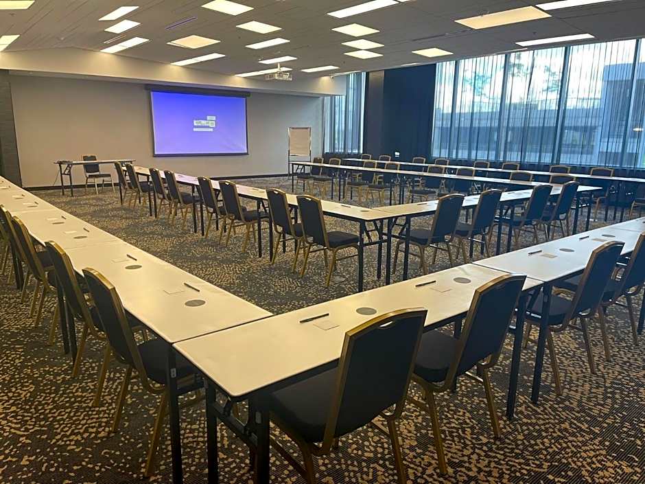 Courtyard by Marriott Montreal Brossard