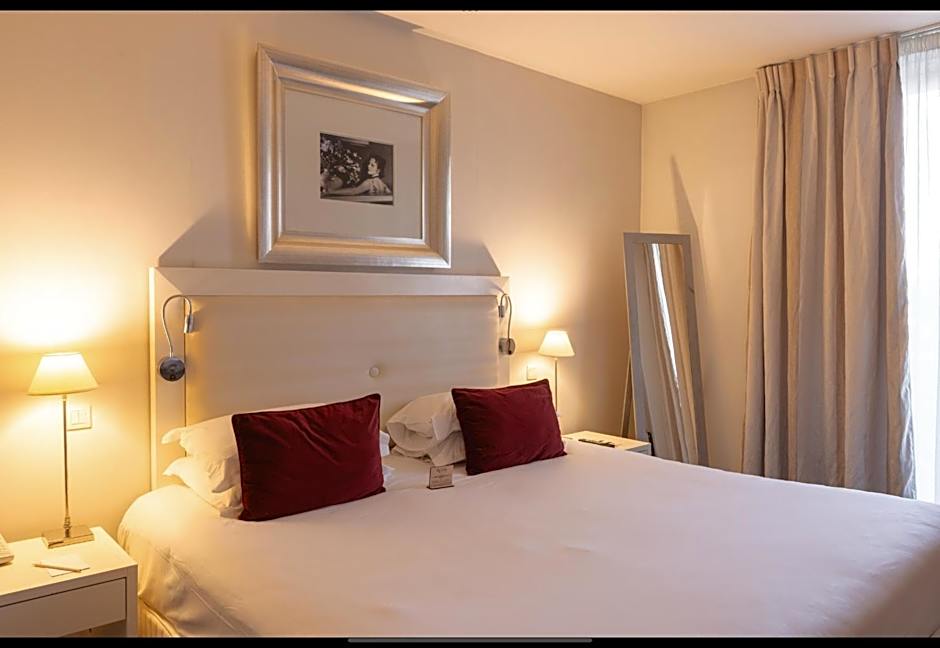Photo 1 of 5 of Spacious Superior