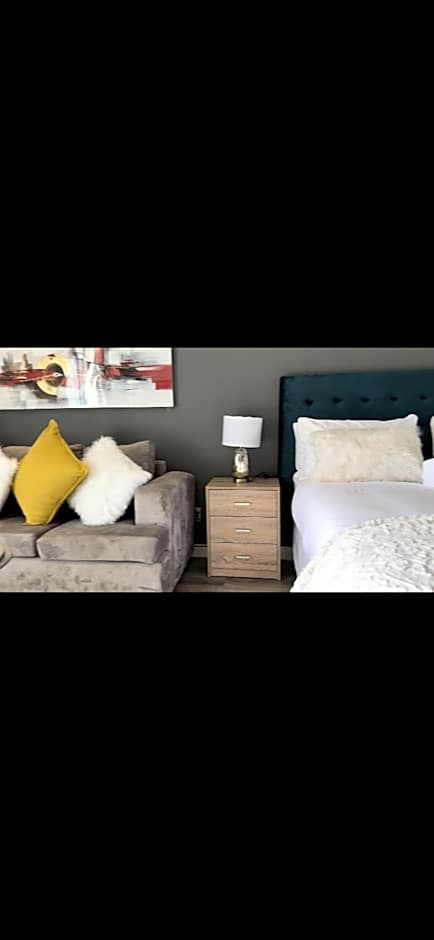 The Capital Trilogy Menlyn Maine Apartments 913