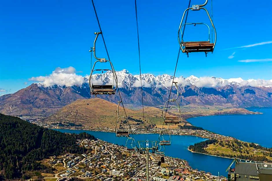 Base Backpackers Queenstown