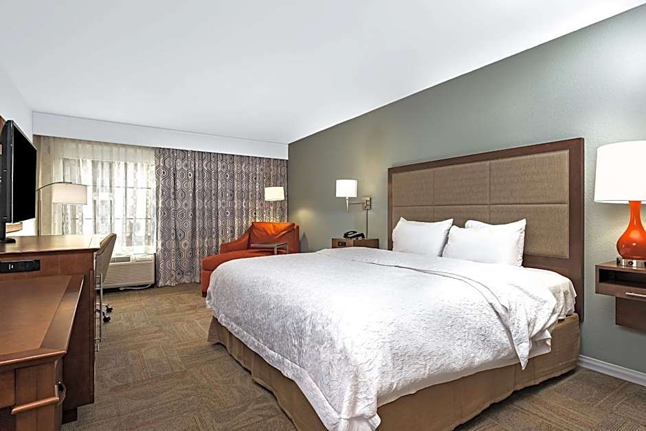 Hampton Inn By Hilton & Suites Florence Center