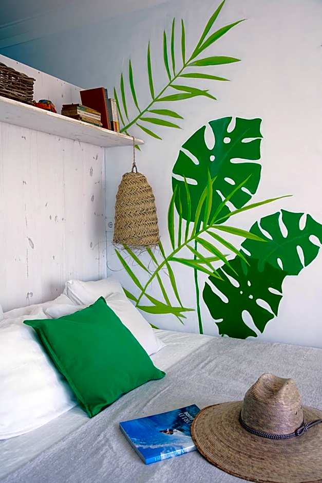 Chill in Ericeira Surf House